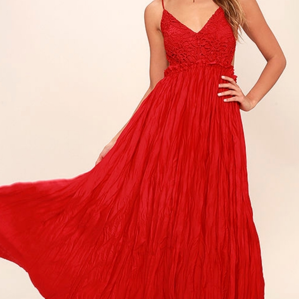 Lulu's "Snowy Meadow" Maxi Dress NWT US size Small